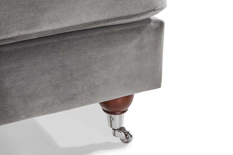 Howard Riviera Soffgrupp Svängd 3-sits + 2-sits Soffa + Fåtölj + Fotpall i Sammet - Ljusgrå - Möbler - Soffa - Soffgrupp - Howard soffgrupp