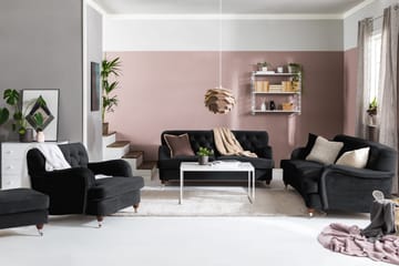 Howard Riviera Soffgrupp Svängd 3-sits + 2-sits Soffa + Fåtölj + Fotpall i Sammet - Svart - Möbler - Soffa - Soffgrupp - Howard soffgrupp