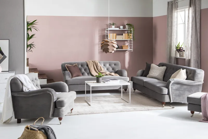 Howard Riviera Soffgrupp 3-sits + 2-sits Soffa + Fåtölj + Fotpall i Sammet - Ljusgrå - Möbler - Soffa - Soffgrupp - Howard soffgrupp