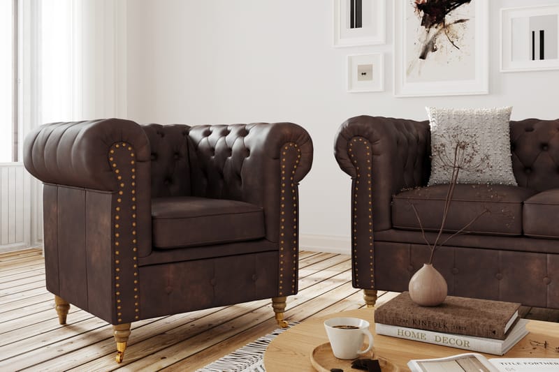 Soffgrupp Chester Deluxe 3-sits+2-sits+Fåtölj+Fotpall - Mörkbrun - Möbler - Soffa - Soffgrupp - Howard soffgrupp