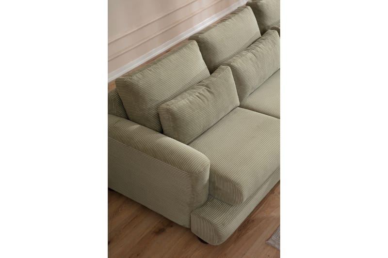 Relento Svängd Soffa 4-sits - Grön - Möbler - Soffa - 4 sits soffa