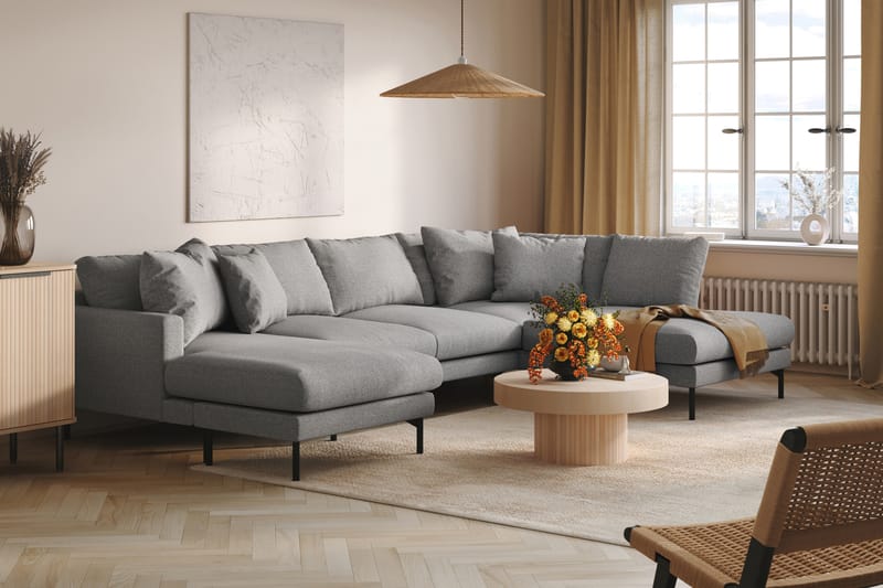 Menard 4-sits Högervänd U-formad Soffa med Divan och Schäslong i Tyg - Grå - Möbler - Soffa - U-soffa
