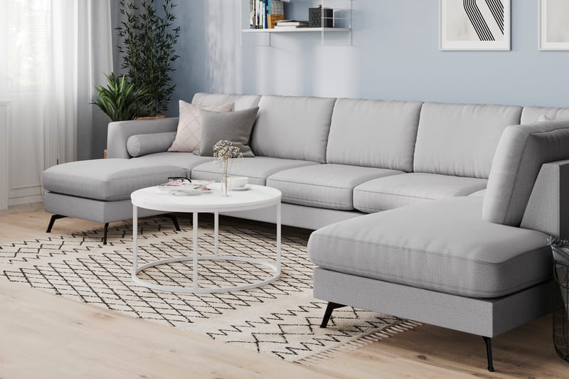 Ocean Lyx 6-sits Högervänd U-formad Soffa med Divan och Schäslong + Fotpall i Tyg - Grå - Möbler - Soffa - U-soffa