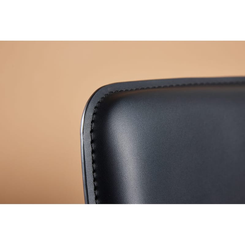 Fåtölj Bjäre - Svart - Möbler - Fåtölj & stolar - Fåtölj