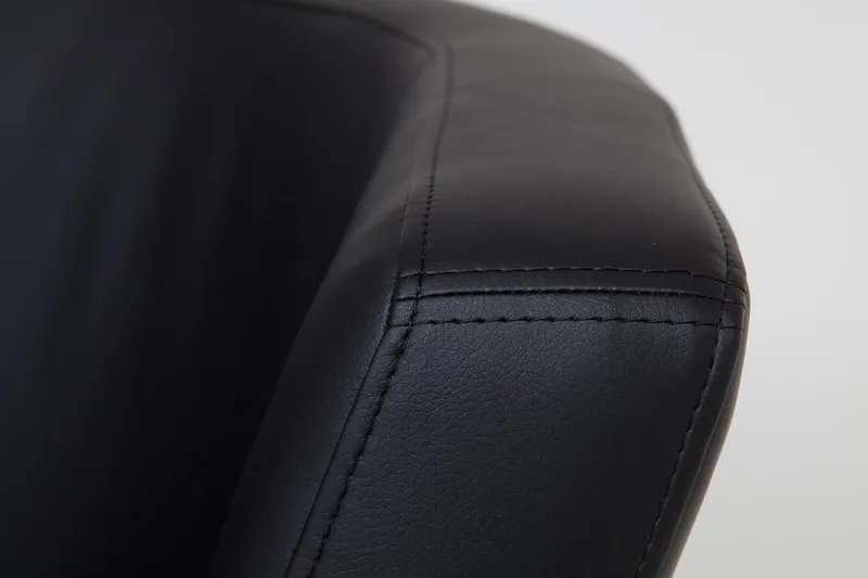 Vegas Clubfåtölj Konstläder - Svart - Möbler - Fåtölj & stolar - Fåtölj - Clubfåtölj