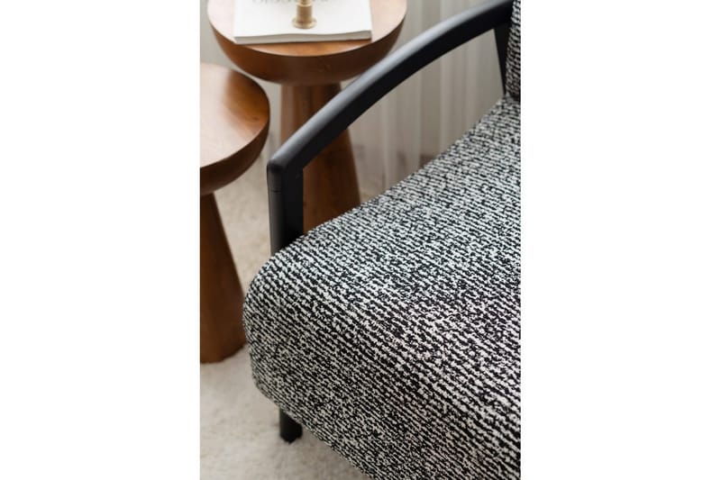 Illen Öronlappsfåtölj - Svart/Vit - Möbler - Fåtölj & stolar - Fåtölj - Öronlappsfåtölj