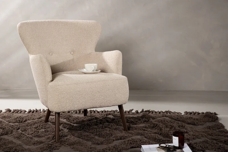 Lincoln Fåtölj i Boucle med Träben - Beige - Möbler - Fåtölj & stolar - Fåtölj