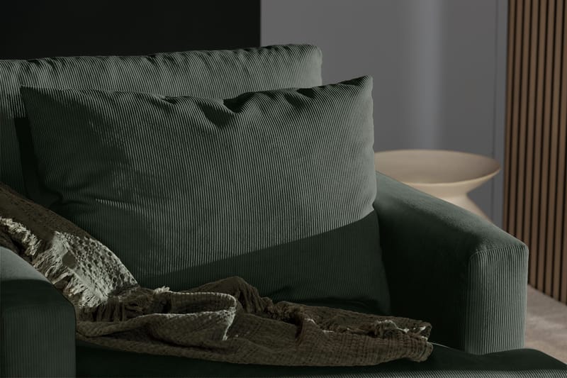 Menard Fåtölj - Grön - Möbler - Fåtölj & stolar - Fåtölj