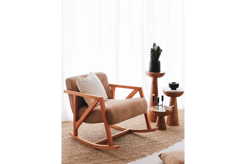 Muskuran Fåtölj, Camel