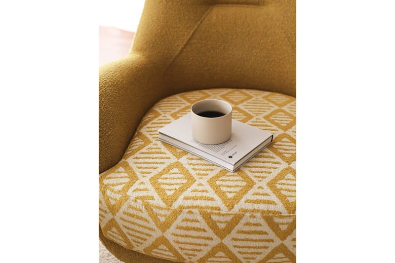 Parven Fåtölj - Gul - Möbler - Fåtölj & stolar - Fåtölj