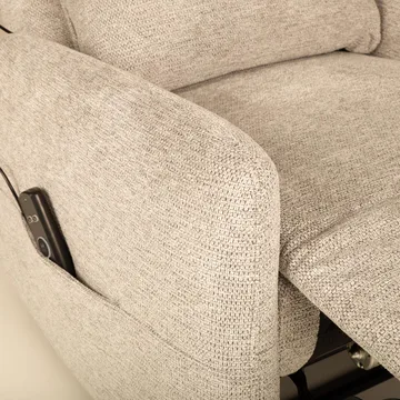 Reclinerfåtölj Gränor med elektrisk mekanism och massagefunktion - Beige - Möbler - Fåtölj & stolar - Fåtölj - Massagestol & massagefåtölj