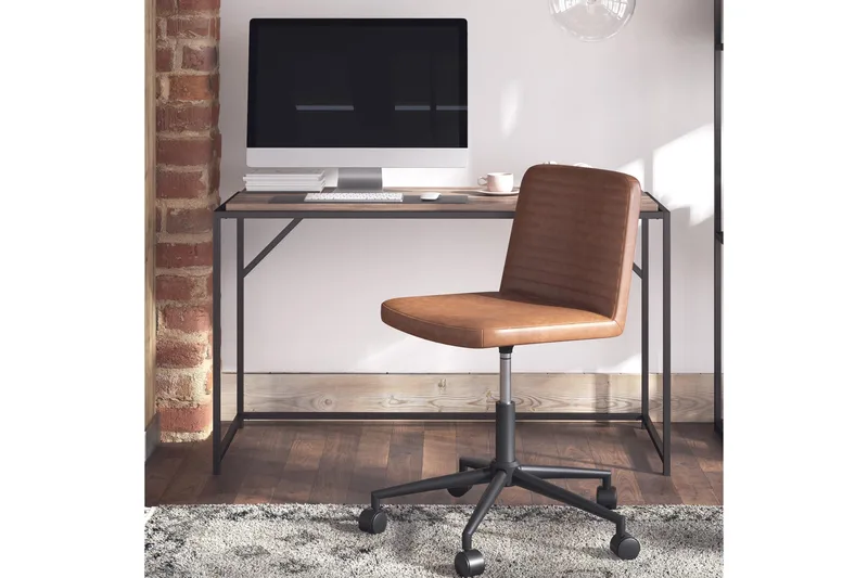 Corey Kontorsstol Höj och sänkbar Brun - Queer Eye - Möbler - Fåtölj & stolar - Kontorsstol & skrivbordsstol