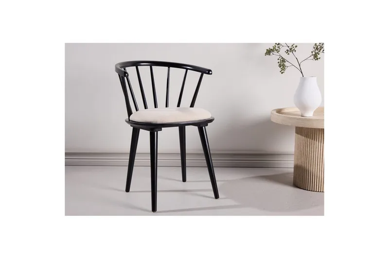 Matstol Bobby - Svart - Möbler - Fåtölj & stolar - Matstol & köksstol