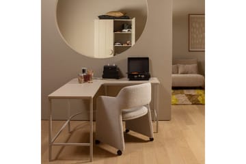 Matstol Lyric - Möbler - Fåtölj & stolar - Karmstol