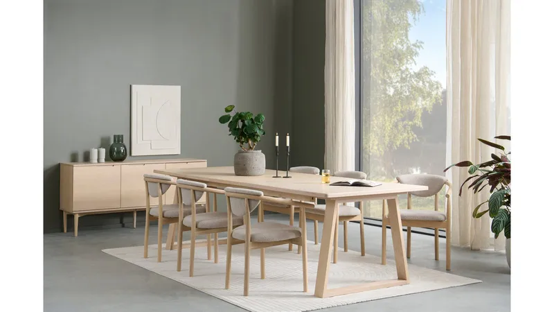 Matstol Selvik i Bouclé - beige - Möbler - Fåtölj & stolar - Matstol & köksstol