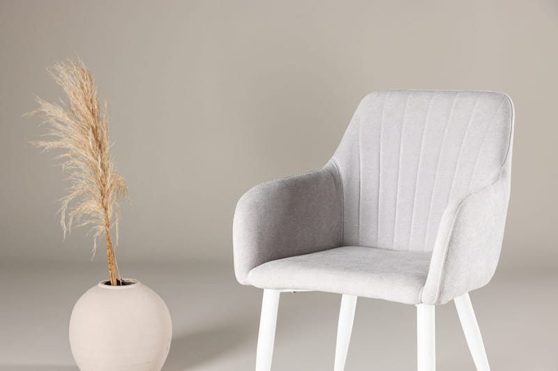 Comfort Karmstol - Ljusgrå - Möbler - Fåtölj & stolar - Matstol & köksstol