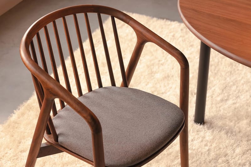 Noira Matstol med Armstöd - Valnöt / Brun - Möbler - Fåtölj & stolar - Matstol & köksstol