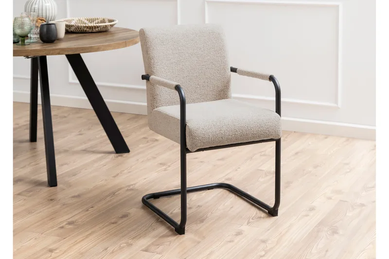 Salini Karmstol - Beige - Möbler - Fåtölj & stolar - Matstol & köksstol