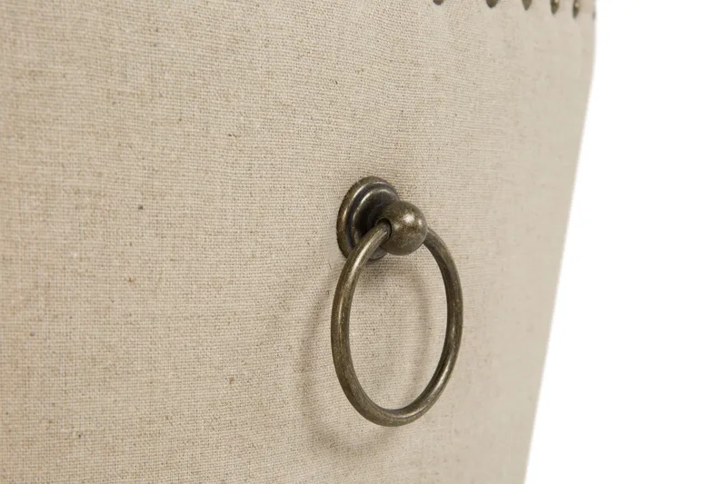 Viktoria Matstol med Nitar - Beige / Vintage - Möbler - Fåtölj & stolar - Matstol & köksstol