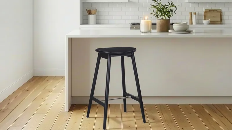 Norden Barstol i trä – barstol utan rygg för kök & bar - Svart - Möbler - Fåtölj & stolar - Barstol & barpall
