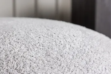 Bologna Fotpall - Ljusgrå - Möbler - Fåtölj & stolar - Pall & puff - Fotpallar