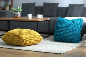 Conrad Sittpuff 50 cm - Gul - Möbler - Fåtölj & stolar - Pall & puff - Sittpuff