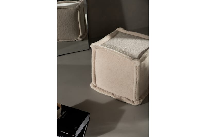 Castine Sittpuff - Vit - Möbler - Fåtölj & stolar - Pall & puff - Sittpuff