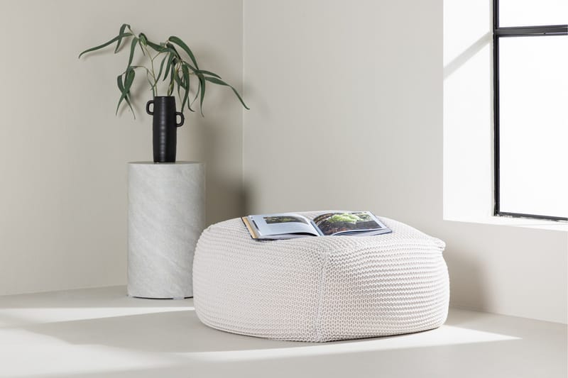 Luca Sittpuff - Cream - Möbler - Fåtölj & stolar - Pall & puff - Sittpuff