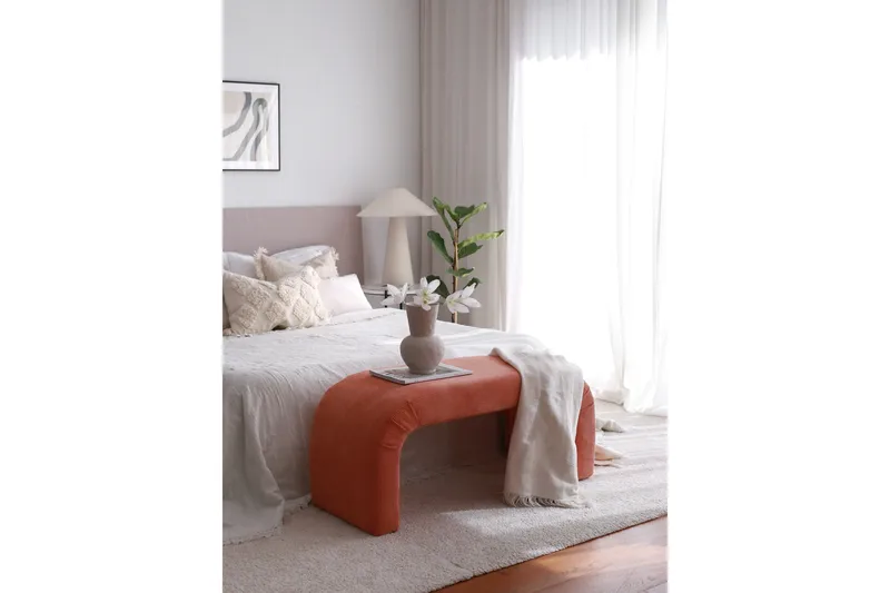 Manav Sittpuff 106 cm - Korall - Möbler - Fåtölj & stolar - Pall & puff - Sittpuff