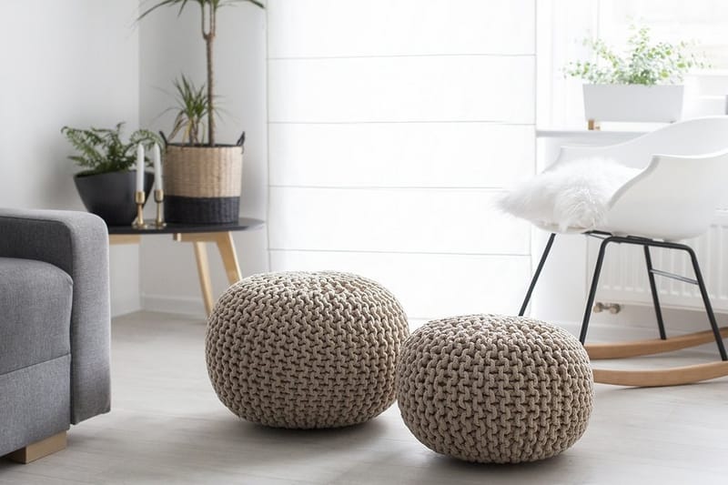 Sittpuff Conrad 40 cm - Beige - Möbler - Fåtölj & stolar - Pall & puff - Sittpuff