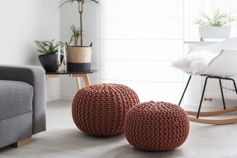 Sittpuff Conrad 50 cm - Brun - Möbler - Fåtölj & stolar - Pall & puff - Sittpuff