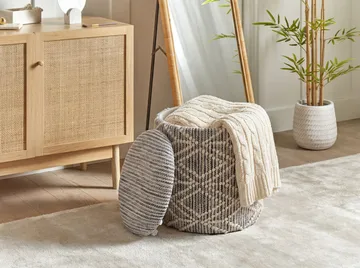 Veron Rund sittpuff med förvaring i ulltyg - grå och gräddfärgad - Möbler - Fåtölj & stolar - Pall & puff - Sittpuff