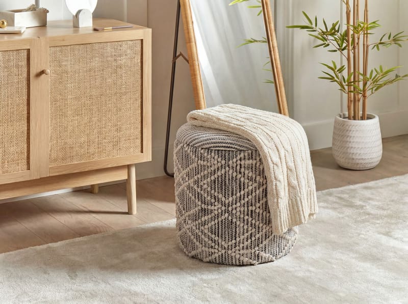 Veron Rund sittpuff med förvaring i ulltyg - grå och gräddfärgad - Möbler - Fåtölj & stolar - Pall & puff - Sittpuff