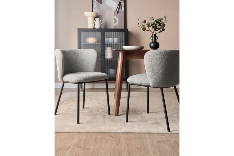 Set med 2 matstolar Mina - Grå, svart/Bouclé - Möbler - Fåtölj & stolar - Matstol & köksstol
