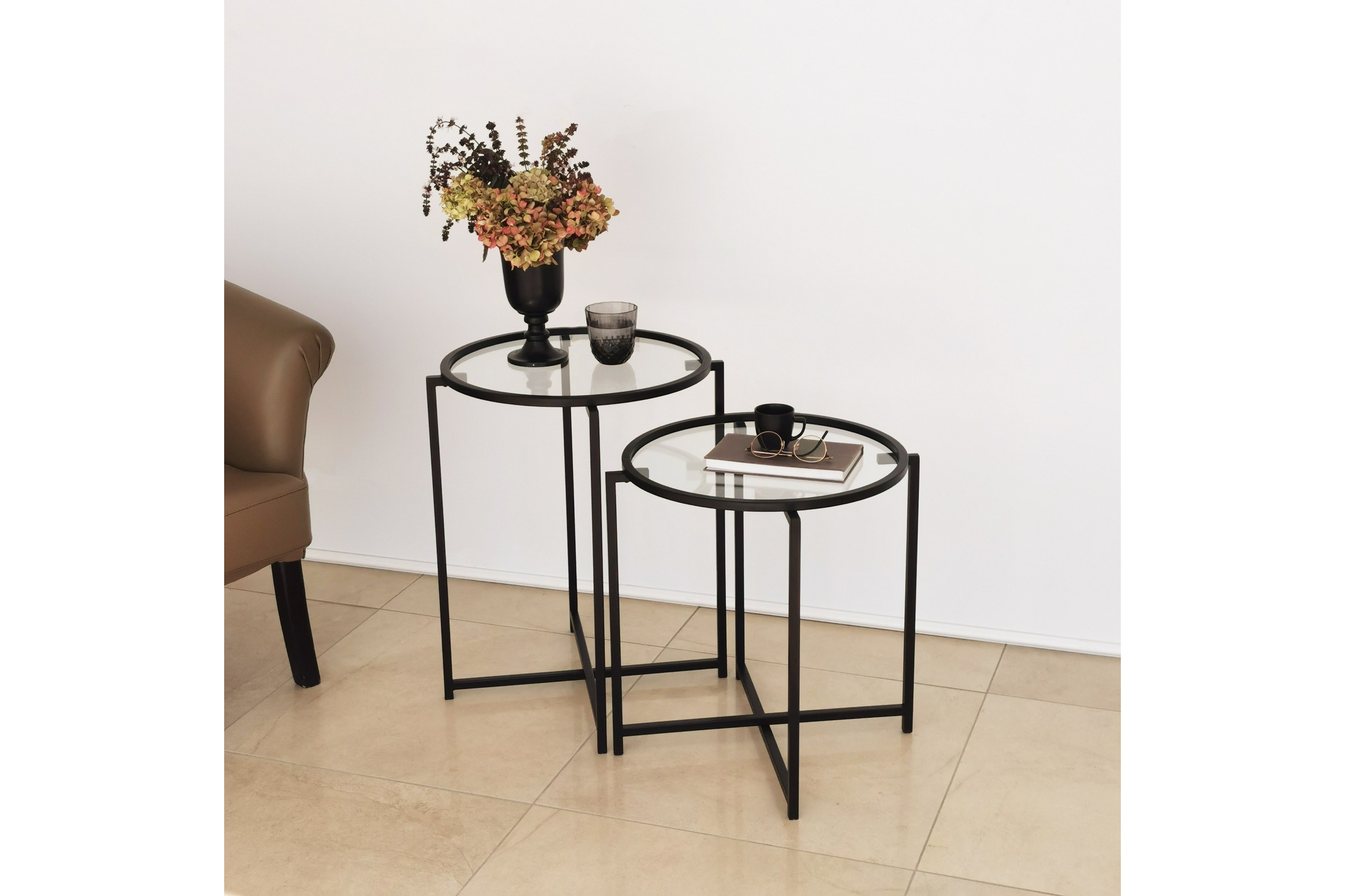 Sidobord Akeno 60x50 cm Svart Hanah Home