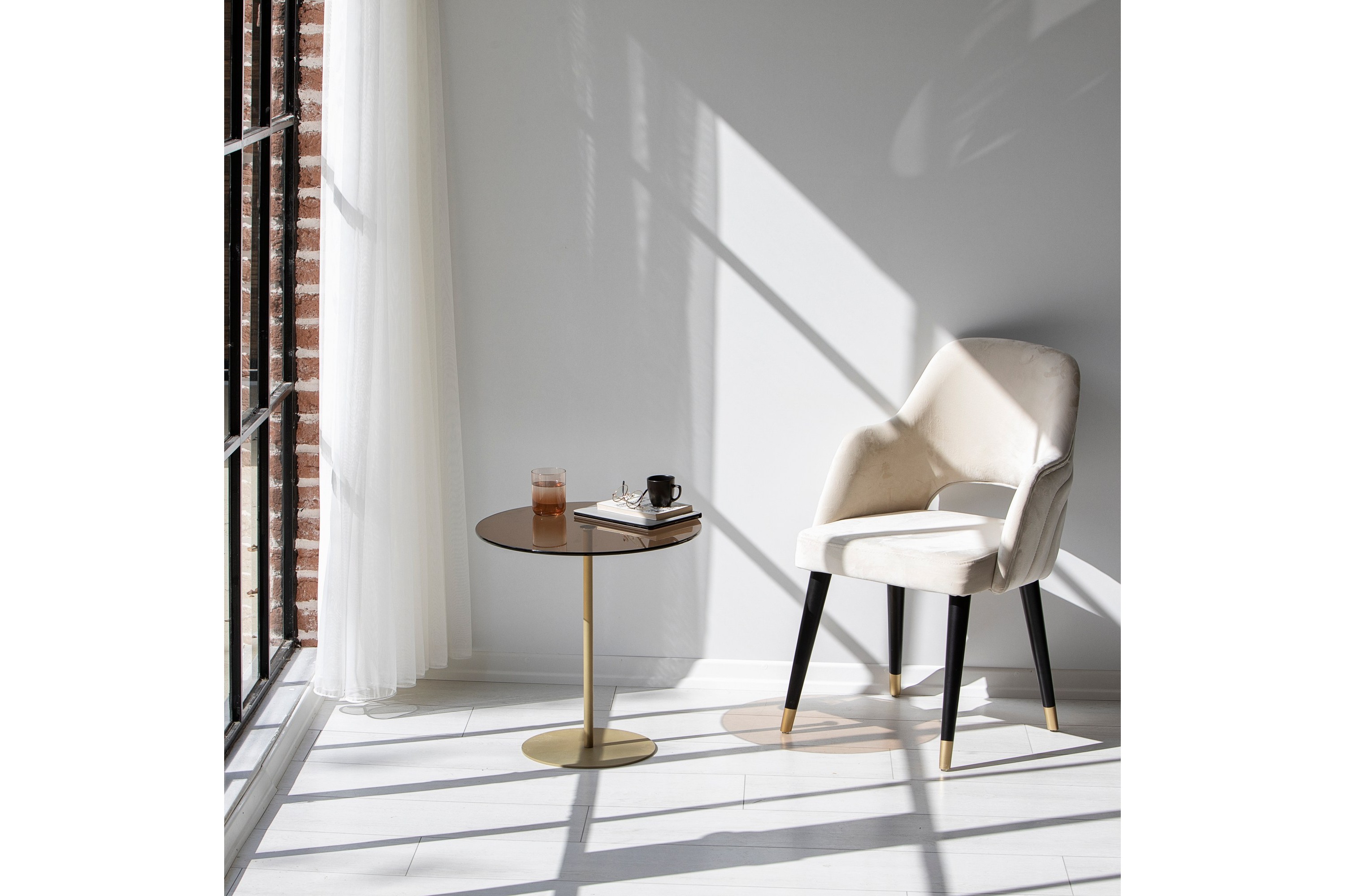 Sidobord Chill-Out 50x50 cm Guld/Brons Hanah Home