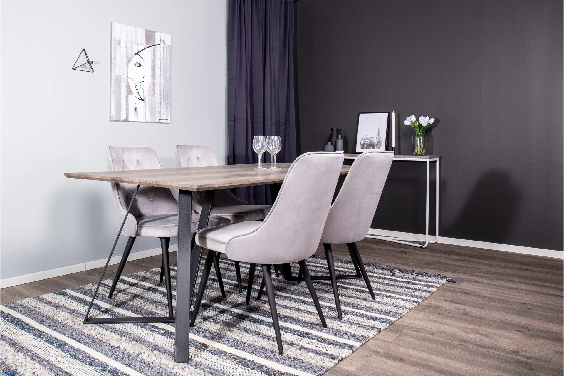 Marina Matgrupp 180 cm Rektangul&auml;r med 4 Velvet Deluxe stolar - Svart