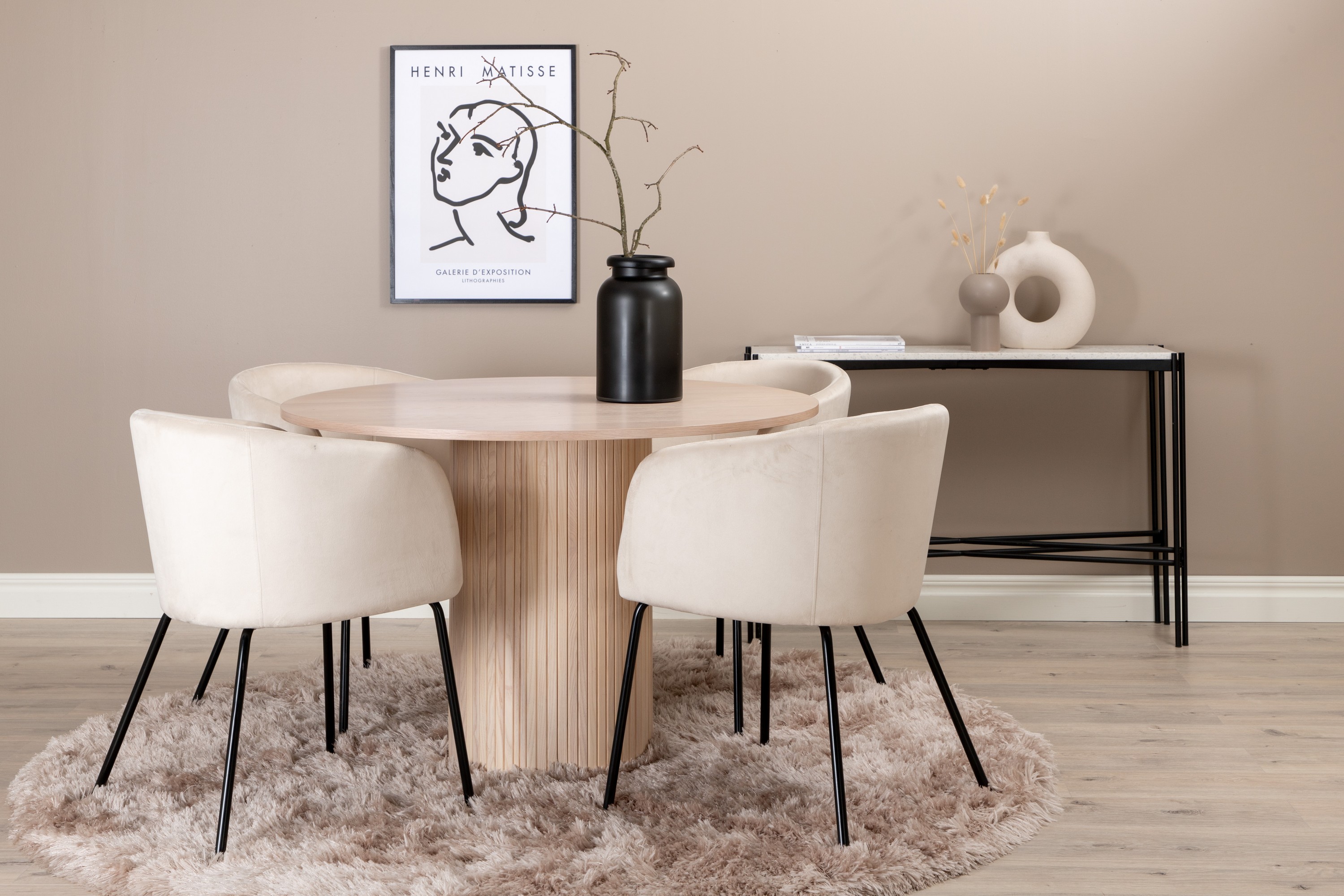 Matgrupp Cinaba 100 cm Rund inkl 4 Beraid Sammetsstolar Beige/Svart