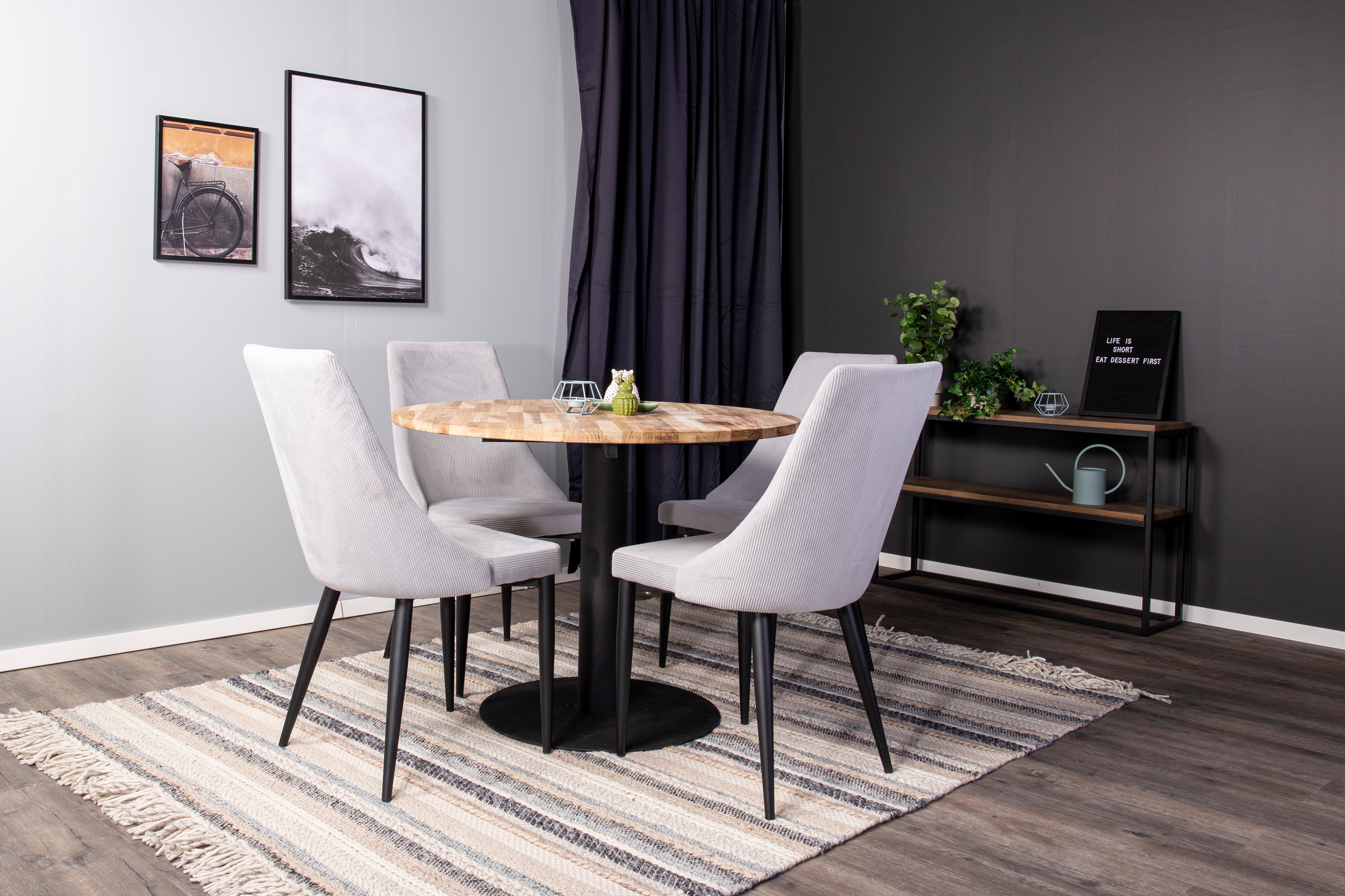 matgrupp ezra 100 cm rund + 4 ludde matstolar -