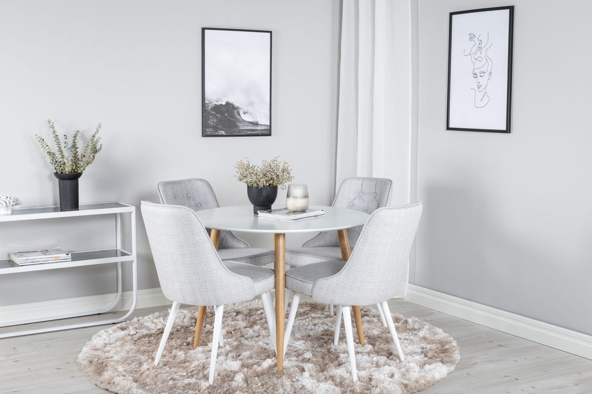 Plaza Matbord 100 cm med 4 Velvet Deluxe Matstol -