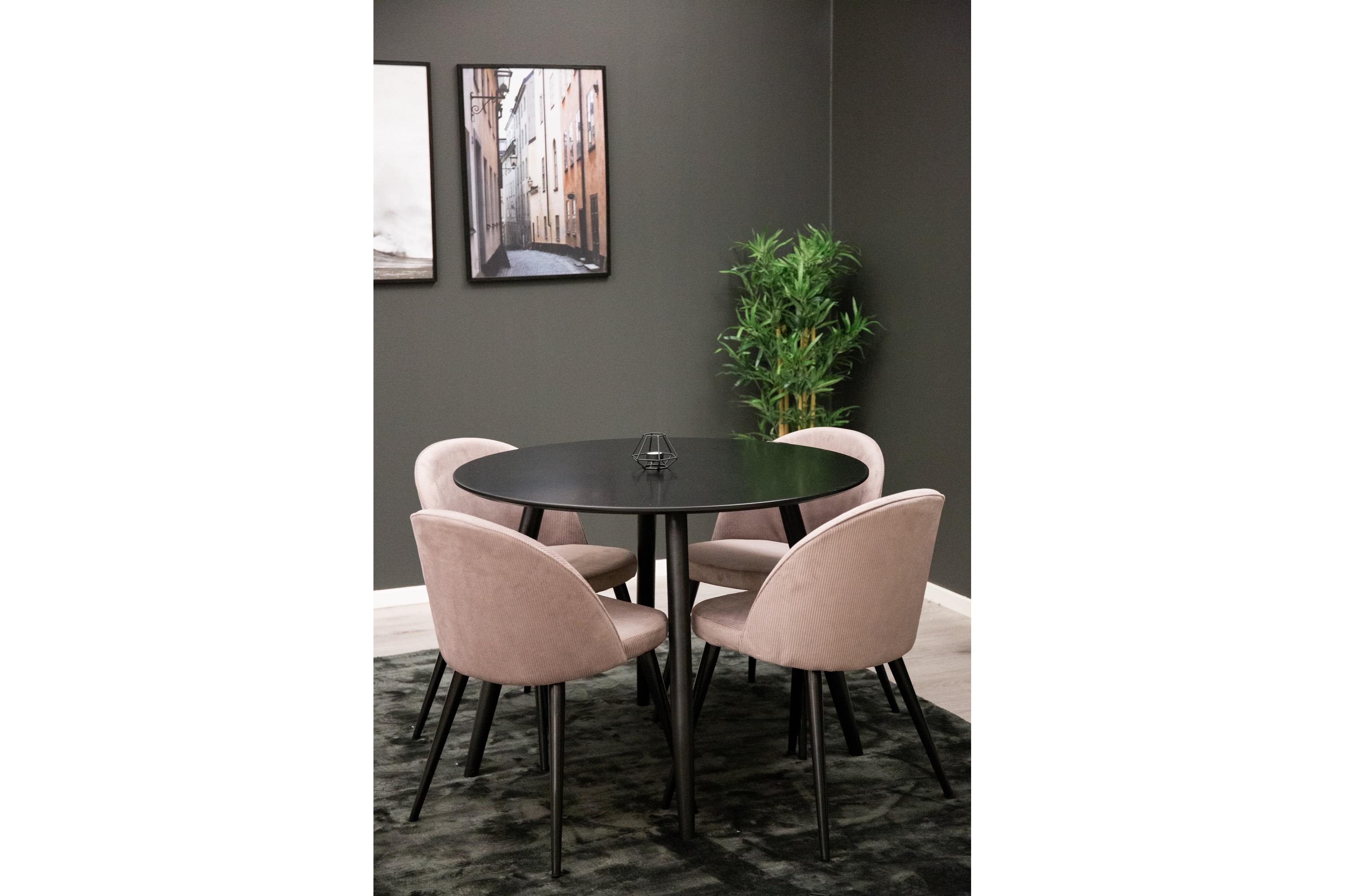 plaza matgrupp 100 cm rund med 4 velvet stolar - svart