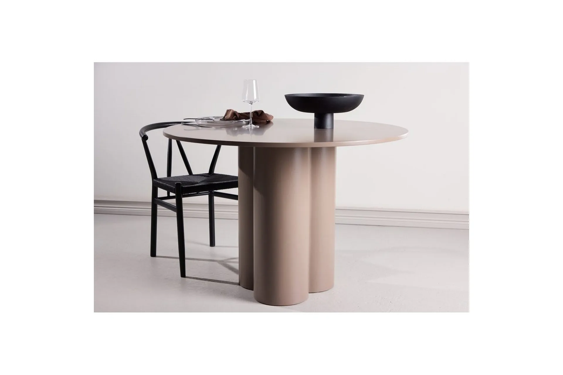 Runt matbord Olivia - Brun, 110x76