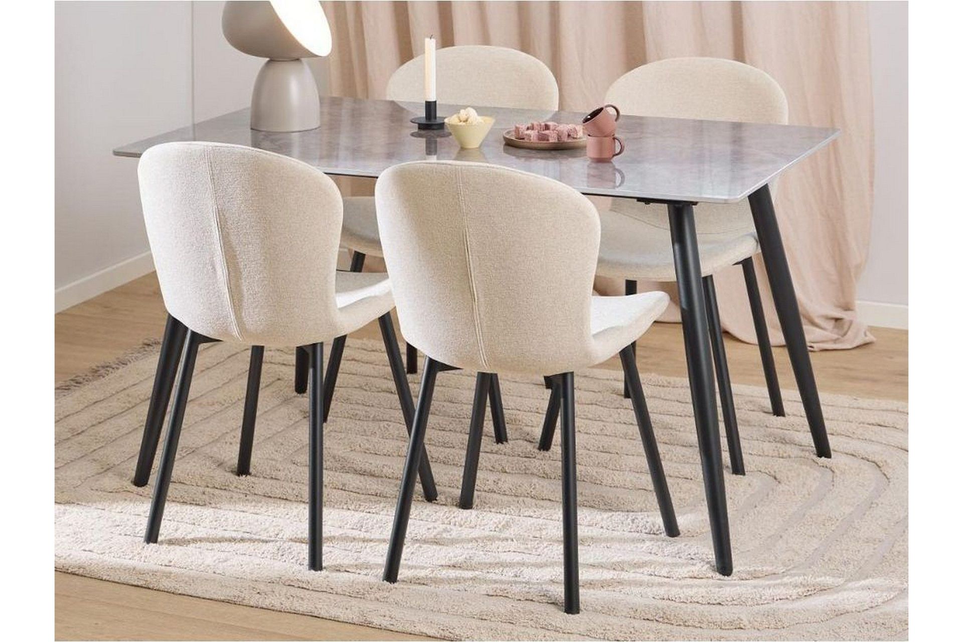 Sanjoan Matgrupp 140 cm + 4 st Amrita Matstolar - Gr&aring;/Beige/Svart