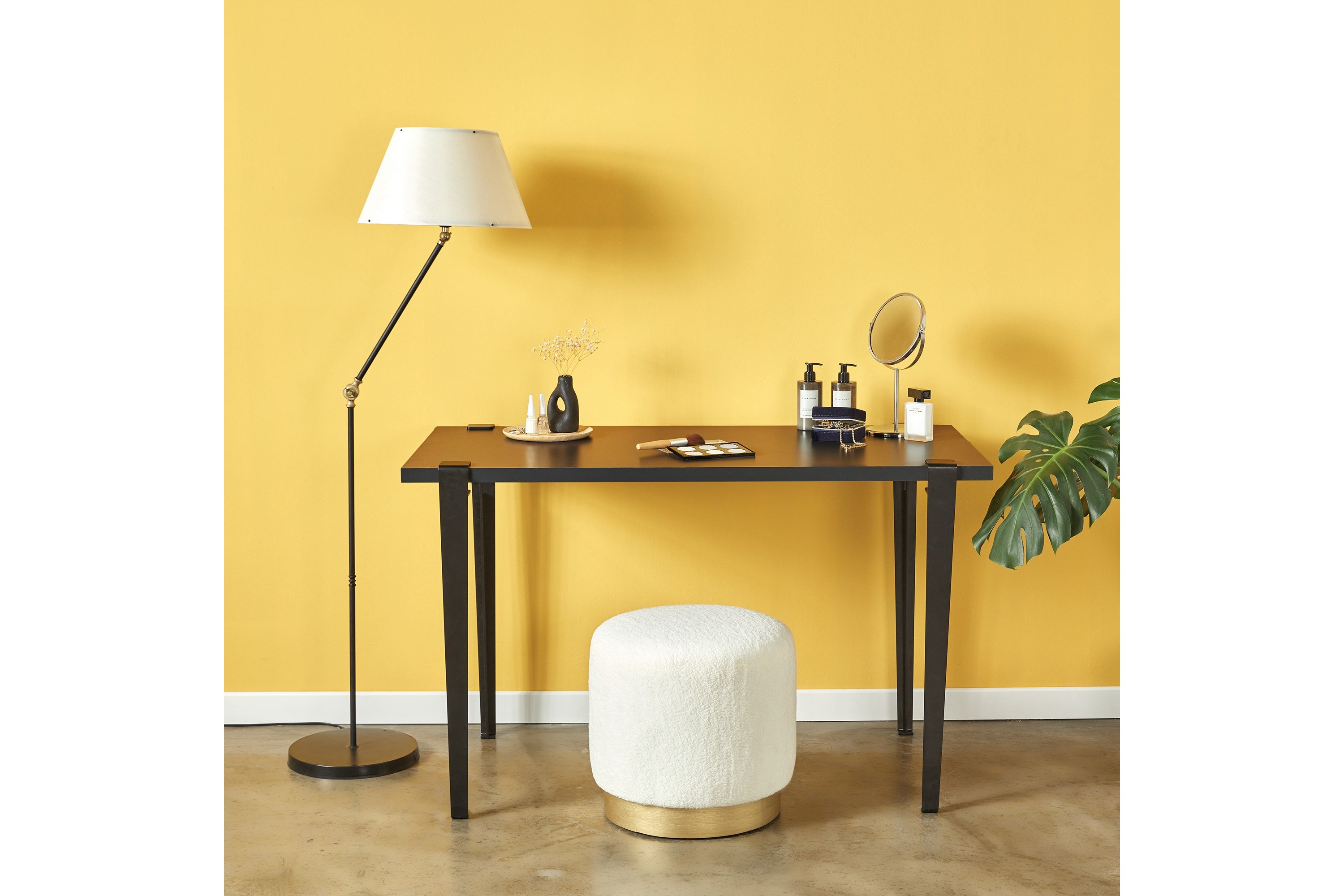 Sminkbord Elaea 45x75 cm Svart Hanah Home