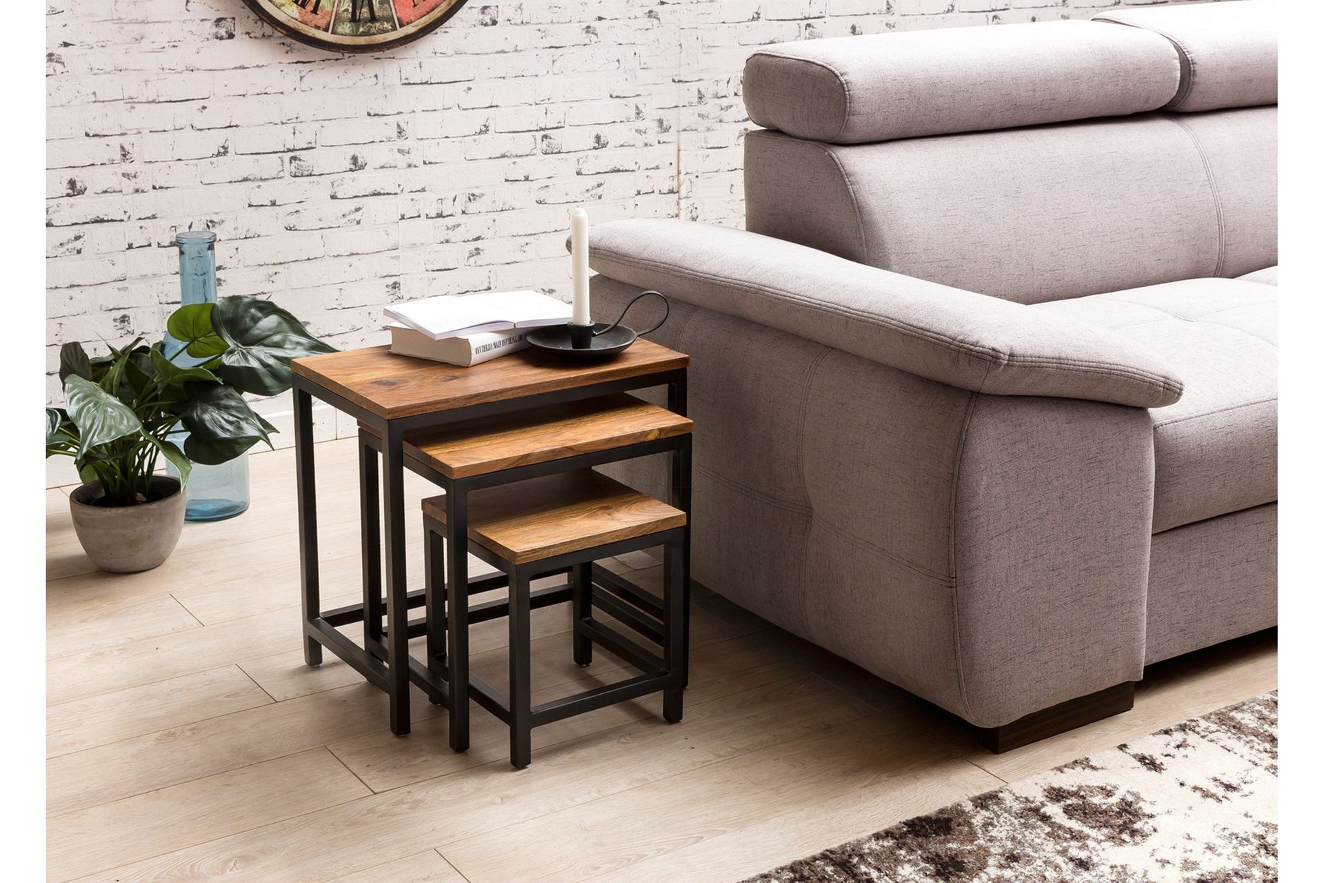 aranza satsbord 45 cm 3 bord - massivt trä/svart