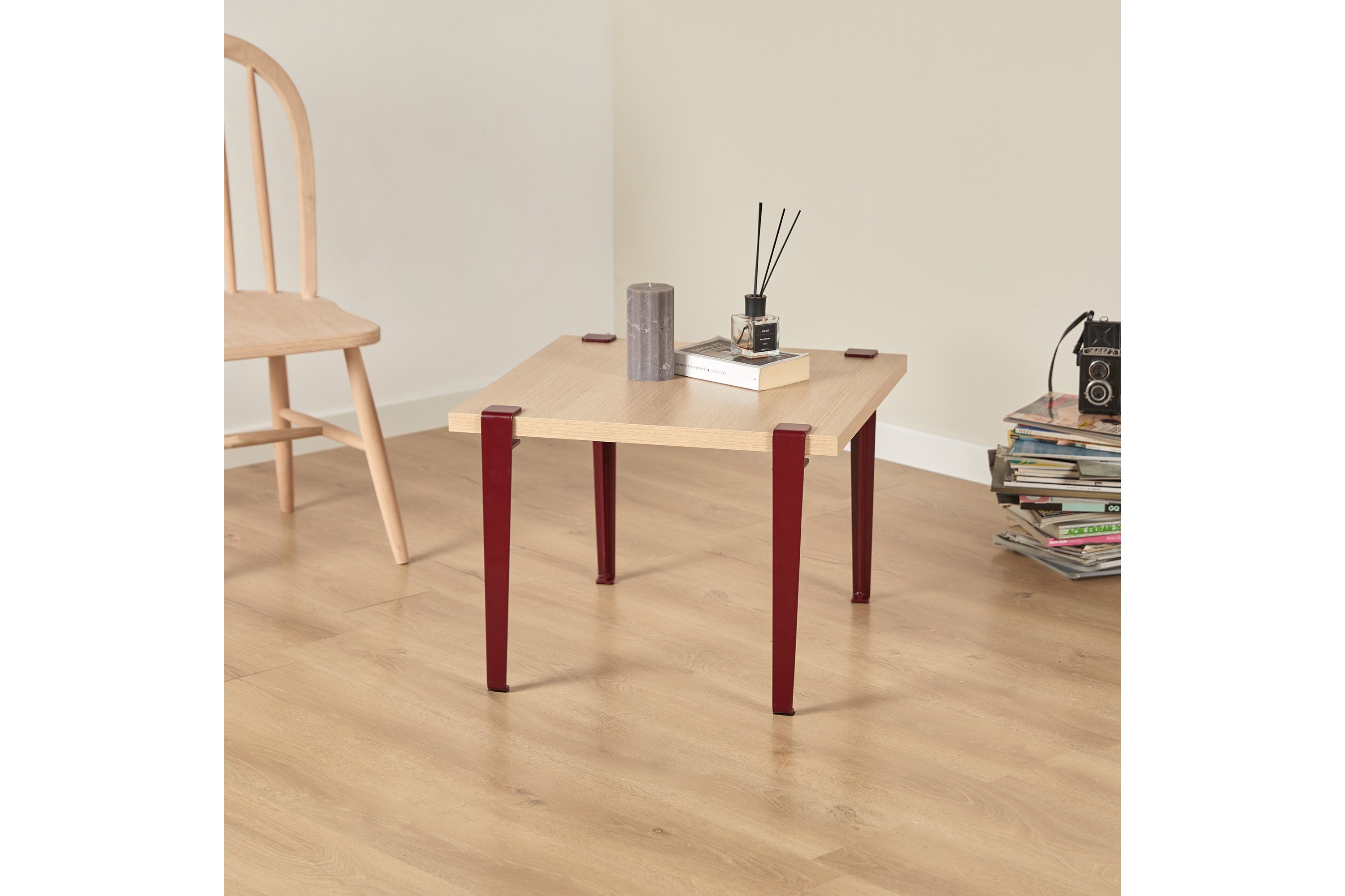 Soffbord Halicheron 60x60 cm Mörkbrun Hanah Home