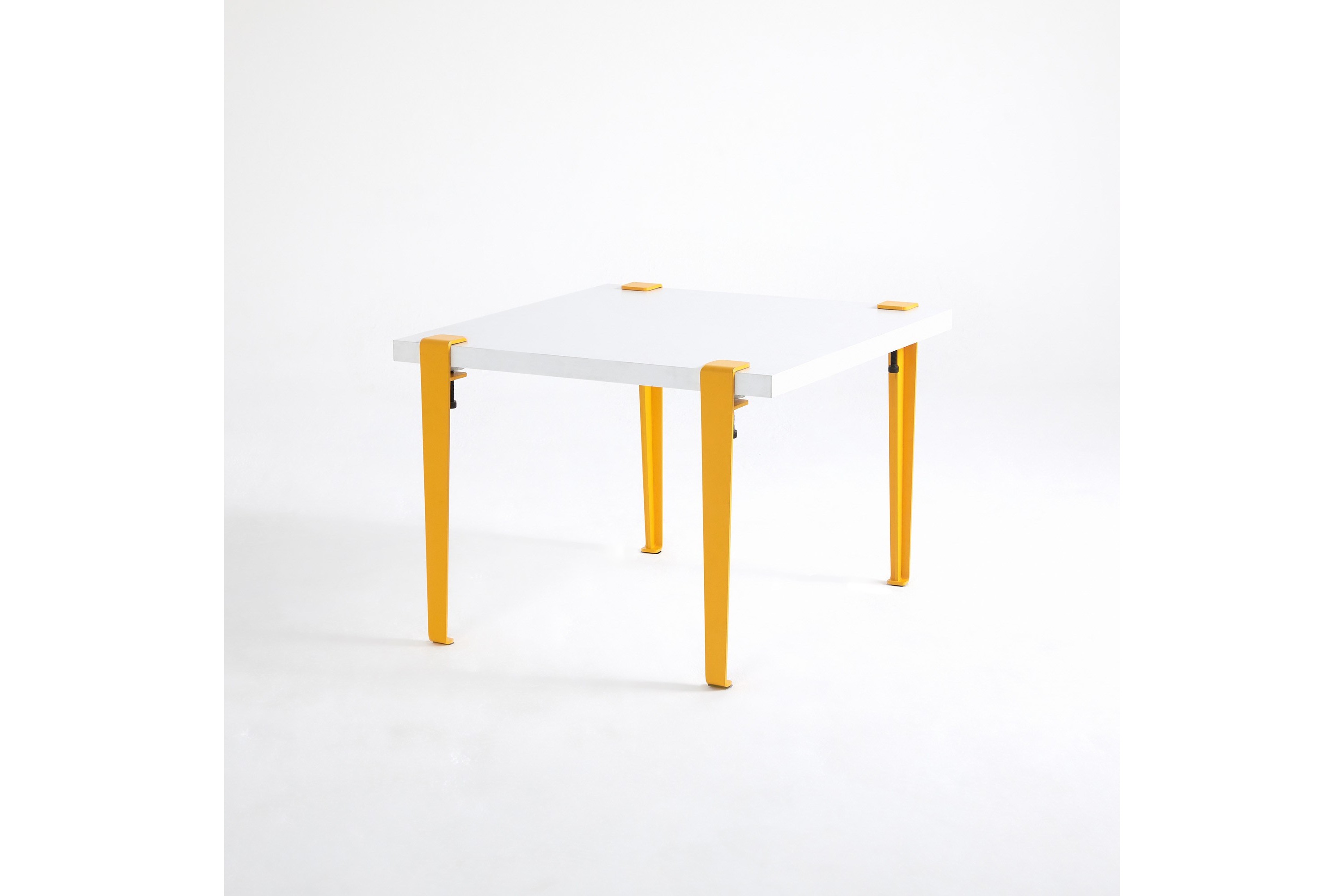 Soffbord Halicheron 60x60 cm Vit/Gul Hanah Home