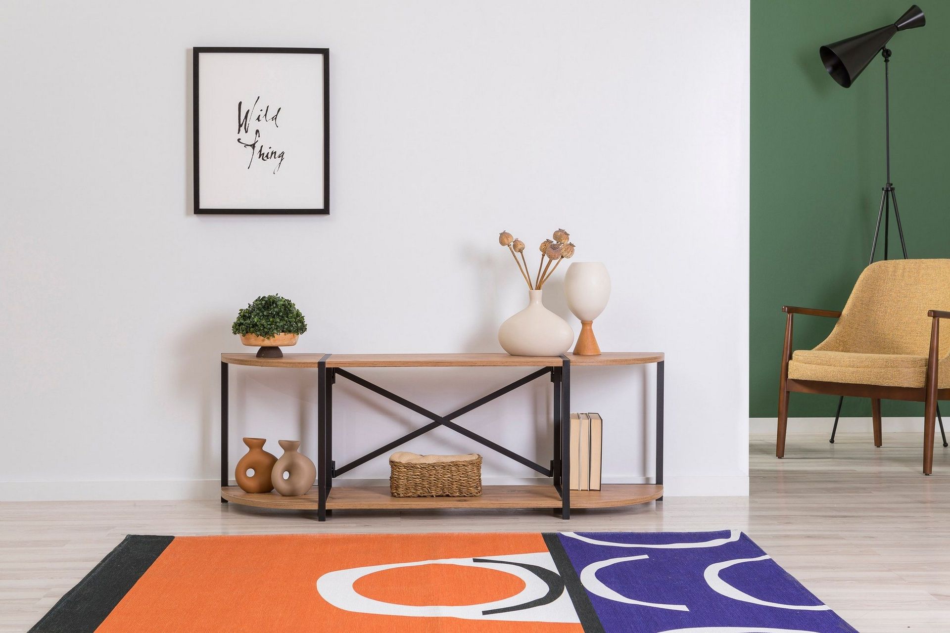 Debesis Tv-b&auml;nk 138 cm - Brun/Svart