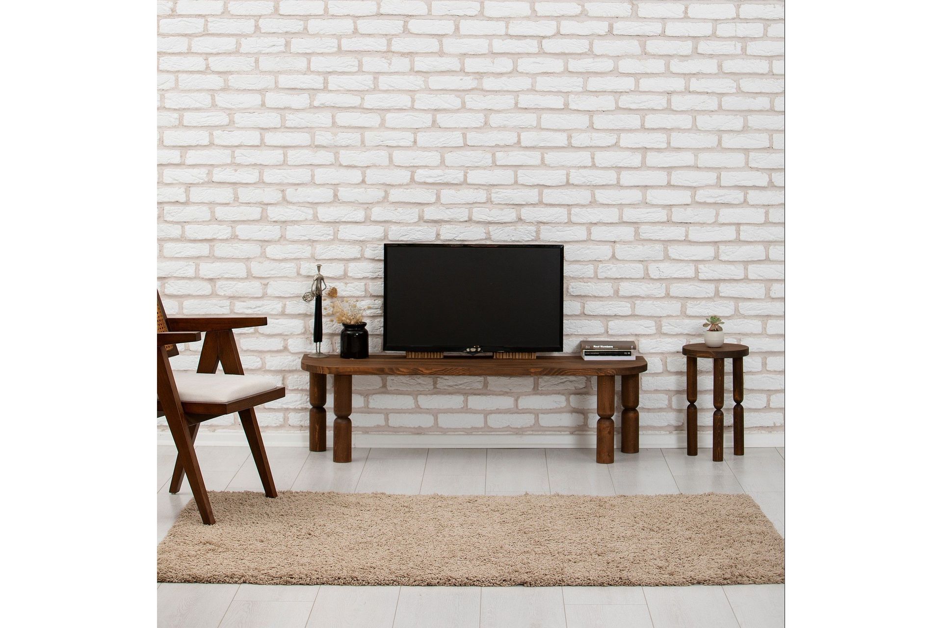 ida tv-bänk 140 cm - valnöt