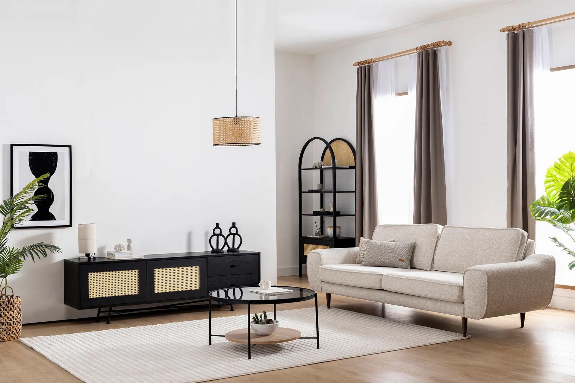 Makwana Tv-b&auml;nk 180 cm - Svart